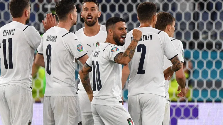 Fantastična Italija atomskim nogometom pregazila Tursku: Rapsodija Azzurra na Olimpicu