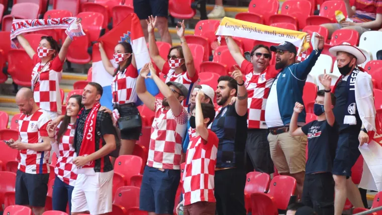 Sjajna atmosfera na Wembleyu, navijalo se iz petnih žila i u Zagrebu i Splitu