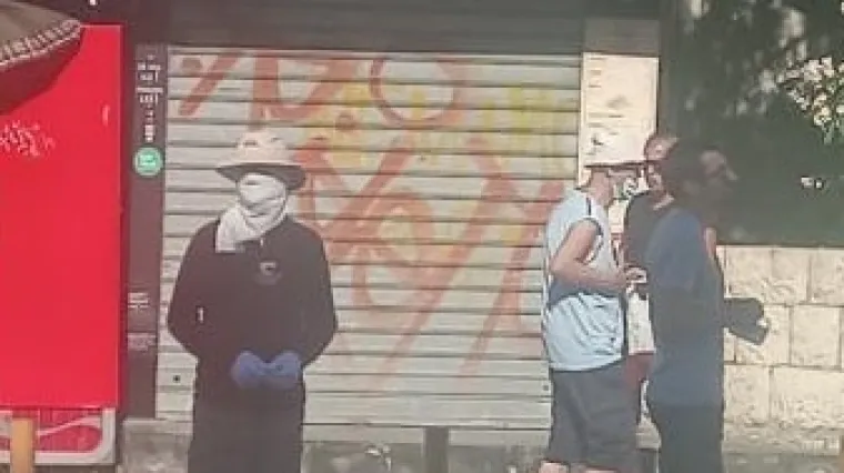 Hm, ovako izgleda četvrti val korone? Preludi prizor u Splitu nasmijao ekipu s Fejsa: 'Moda jesen/zima 21'