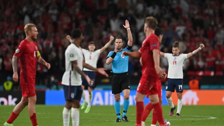 'Sve je bilo režirano da Engleska prođe u finale. Jedna je stvar izgubiti utakmicu, ali kada se to dogodi na ovaj način...'