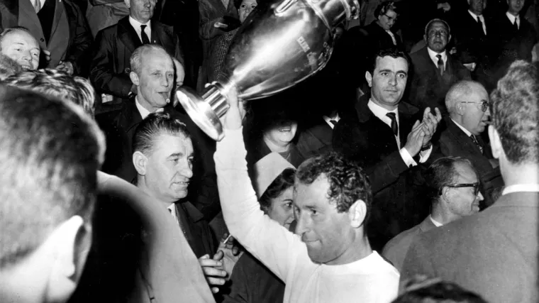 Real i Modrić tuguju, umro je čuveni Paco Gento, jedini nogometaš koji je šest puta bio prvak Europe