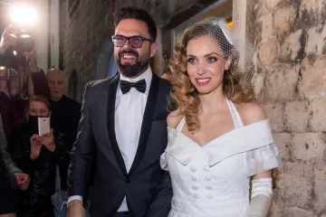 Otkriveno Hanino prezime nakon udaje za Petra Gra&scaron;u: 'Jedva čekam dan kada ću moći normalno izaći iz kuće'
