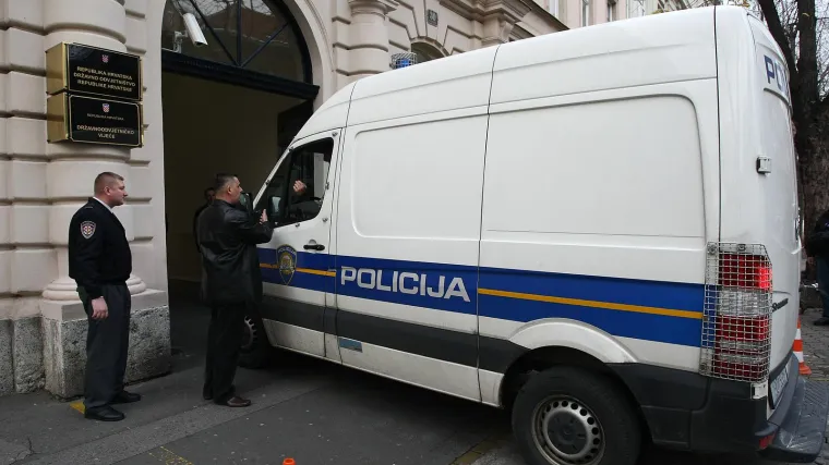 Osječki policajac ukrao novac od naplaćenih kazni: Tako je uspio uzeti više od 800.000 kuna
