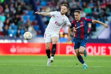 Ivan Rakitić izveo majstoriju u Sevillinom povratku na 2. mjesto. Ovo je poput navođenog 'projektila', kao na igrici