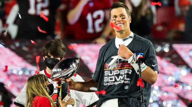 Nema šanse da pogodite čime će se baviti. Najbolji NFL igrač svih vremena potpisao ugovor vrijedan suludih 375 milijuna dolara, a neće biti ni blizu terena