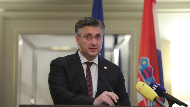 Plenković mora platiti 3.000 kuna kazne. Iz povjerenstva za sukob interesa poručili: Može i u tri rate