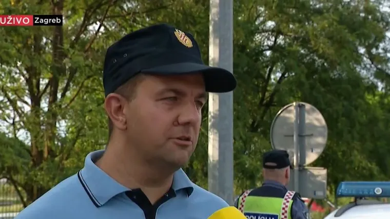 Što će POS uređaji značiti za policajce na terenu? 'Bilo koji prekršaj će se moći tako naplatiti'