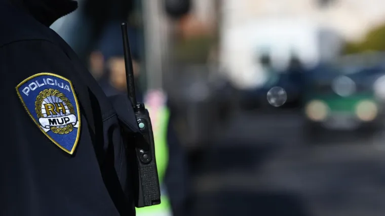 Policija upozorava: Obratite pažnju na ovakve pozive, banda se posebno fokusira na jednu skupinu građana