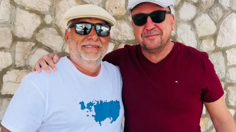 Mnogima omraženi europski državnik ljetuje na hrvatskom Jadranu, izazvao je pomutnju motivom na majici