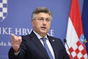 Plenković opet pozitivan na koronu. Određena mu je izolacija, mijenja ga ministar Medved