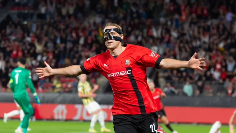 VIDEO Očarana UEFA se naklonila čaroliji Lovre Majera: 'On je poseban'