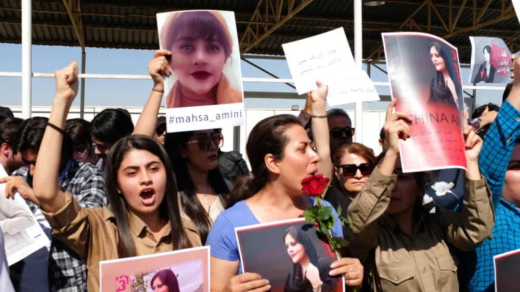 Njemačka šefica diplomacije osudila ubijanje djevojaka u protestima: 'Iran je na pogršenoj strani povijesti'