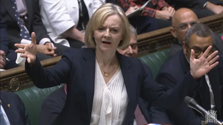 Britanska premijerka Liz Truss podnijela je ostavku. Na vlasti bila dugih šest tjedana