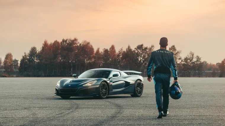 Mate Rimac brutalno odgovorio 'hejterima' njegove Nevere koja ide 412 km/h: 'Mrzite i pljujte koliko želite...'