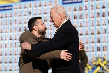 Ugledni ukrajinski profesor otkrio zašto je sumnjao da se sprema Bidenov dolazak: 'Američki avioni ponašali su se čudno...'