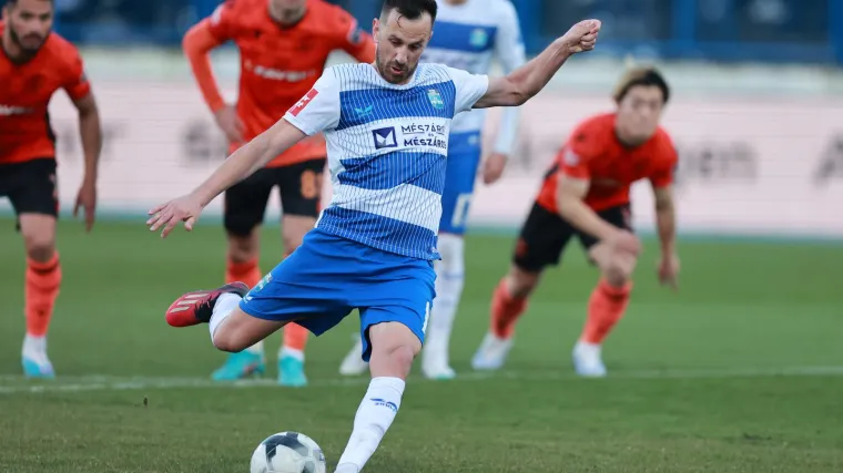 Osijek remizirao sa Šibenikom, Caktaš promašio jedanaesterac: Legenda kluba se oprostila