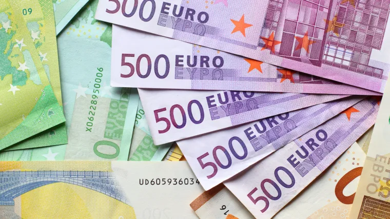 Bankarica zadržavala za sebe novac klijenata te se u 11 godina obogatila za pola milijuna eura
