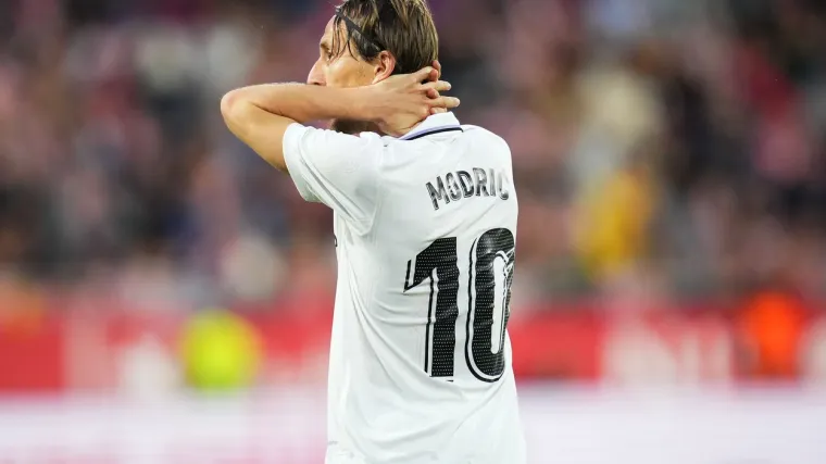 Luka Modrić zamijenjen zbog ozljede: Snimljen je s ledom na nozi