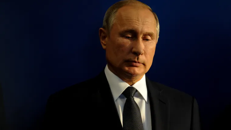Na grobu Putinovih roditelja ostavila poruku: 'Odgojili ste nakazu i ubojicu'