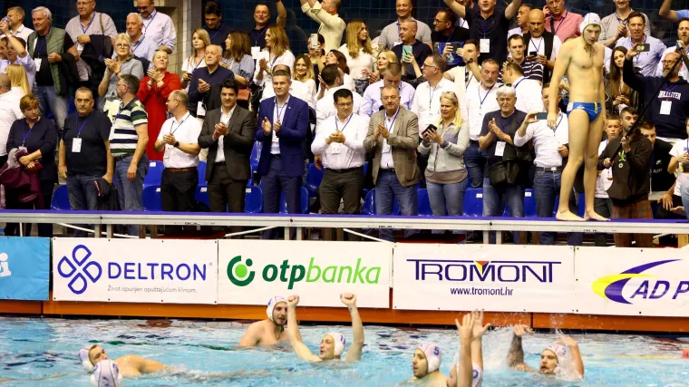 Slavlje na Poljudu: Splićani dočekali naslov u loptačkim momčadskim sportovima nakon čak 18 godina