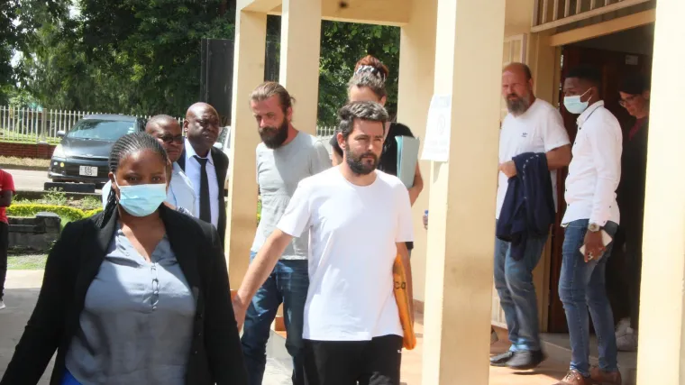 Hrvati su neutješno plakali, na sud u Zambiji doveli i posvojenu djecu. Pernar se oglasio nakon drame u sudnici
