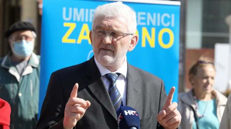 Umirovljenici zajedno traže bolji standard za umirovljenike i prijete prosvjedima: 'Strpljenje nam je pri kraju'