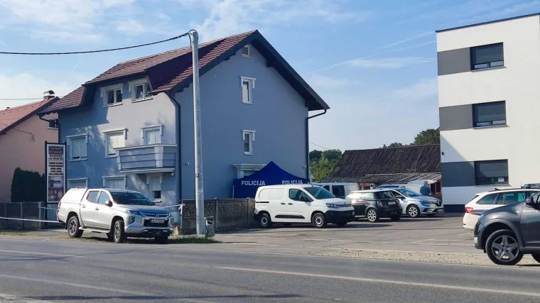 FOTO Eksplozija u obiteljskoj kući u Dugom Selu! Preminule 2 starije osobe, treću (79) operirali u KB Dubrava