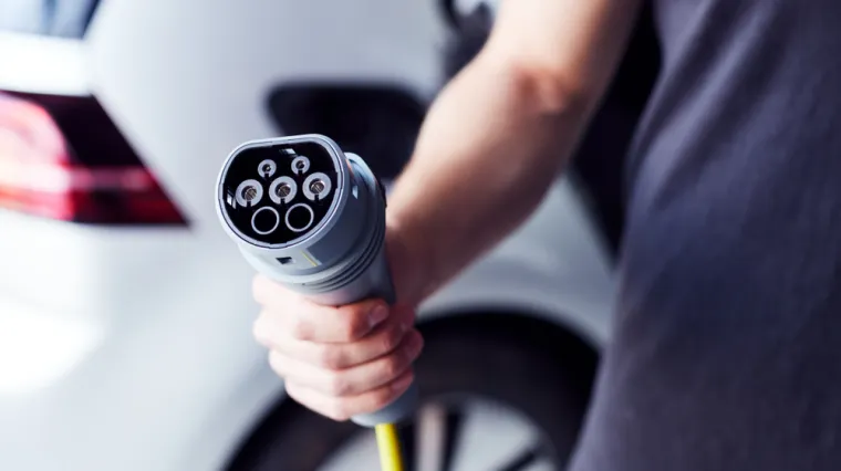 Baterije za električna vozila nose sa sobom nekoliko jako ozbiljnih problema, a rješenja još uvijek - nema