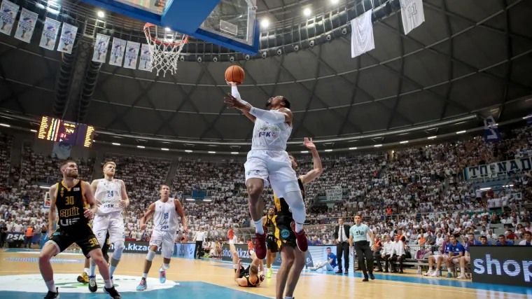 Studentski centar, Budućnost, Partizan i Igokea u polufinalu Superkupa