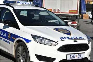 U Promajni poginuo motociklist, a na autocesti prema Dubrovniku jedan mrtav i troje ozlijeđenih