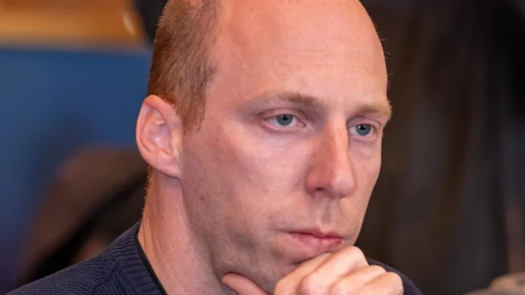 Napadnut šef zadarskog SDP-a. Sve snimile kamere: 'Jedan me udario šakom i nazvao me džukelom'