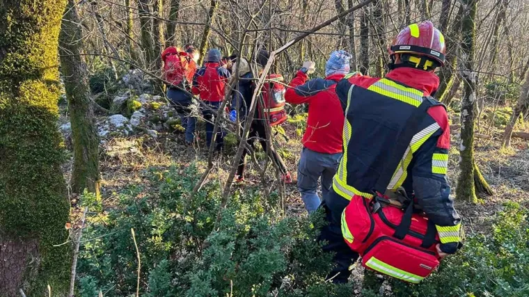 U šumi kod Ogulina pronađen muškarac bez svijesti: HGSS ga pokušao reanimirati, nisu uspjeli