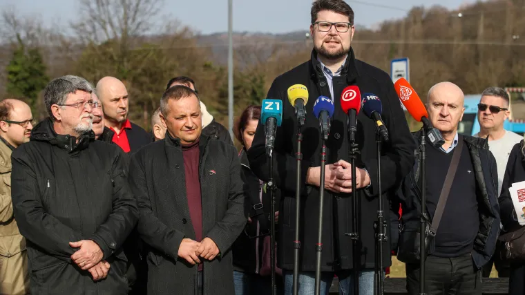 Grbin: 'Opet se moramo boriti za slobodu što je nevjerojatno. A svi problemi dolaze s Markovog trga'
