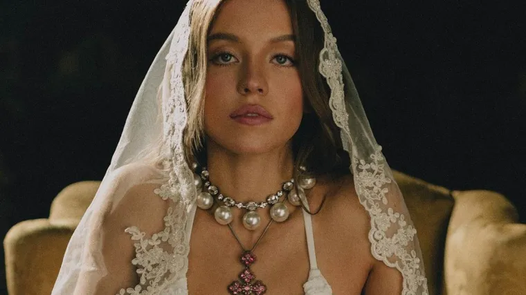 Sydney Sweeney je savršen miks talenta, erotike i izazova: Hejteri je sve teže mrze