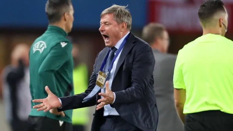 Piksi poludio na vlastitog igrača usred utakmice: 'Je**m ti mamu, neeeee'