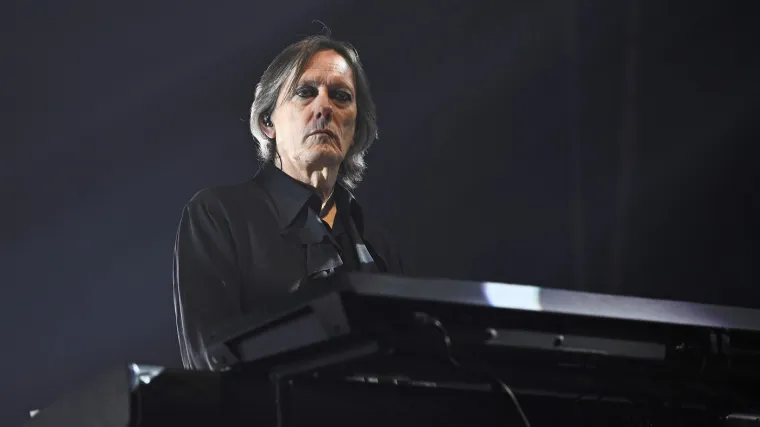 Klavijaturist iz grupe 'The Cure' se obratio fanovima: Godinu dana se liječi od raka