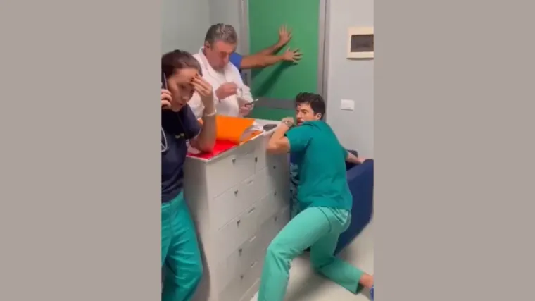 Djevojka umrla na operaciji: Bijesni rođaci upali u bolnicu pa napali liječnike i kirurga