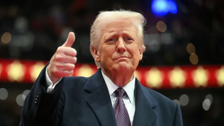 Trump uveo nove carine od 25 posto: Ovoga puta nije u pitanju država