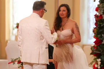 Vjenčao se novi par u 'Braku na prvu': Simon se durio, mladenka plesala sama