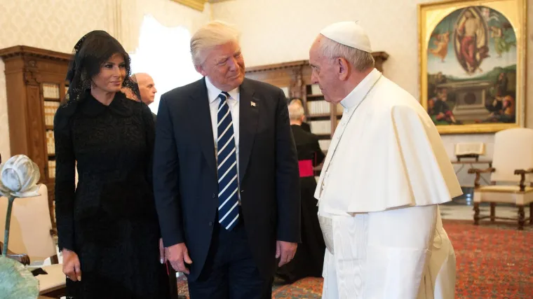 Od 'nije kršćanin' do 'bio je dobar čovjek': Trump je odjednom pun hvale za papu, stiže i na sprovod