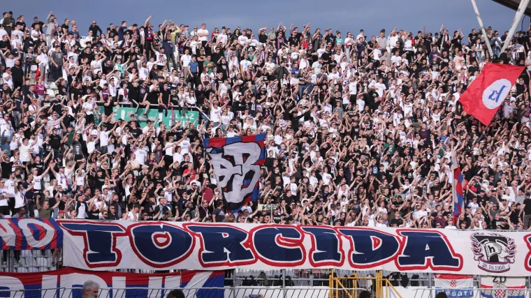 Hajduk poraz od Istre osim bodovno plaća i oštrom kaznom radi navijača