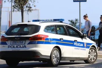 Teško ozlijeđen motociklist u sudaru u Opatiji, vozač automobila kazneno prijavljen