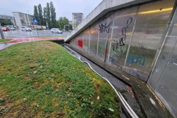Nevrijeme potopilo Veliki pothodnik u Karlovcu čija se rekonstrukcija već dugo očekuje