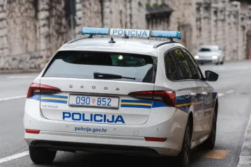 Dvoje Riječana prevareno putem SMS poruka: Prevaranti im s računa skinuli vi&scaron;e tisuća eura