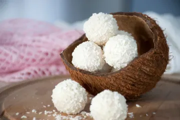 Recept za brze i jednostavne Raffaello kuglice koje se tope u ustima