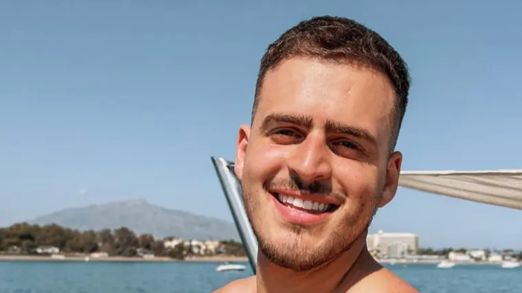 Drama na Hvaru: Jedan od najpoznatijih youtubera pijan udario policajca šakom