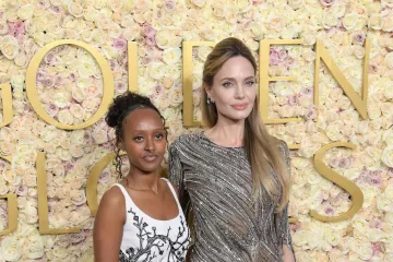 Je li moguće? Kći Angeline Jolie snimljena u društvu misterioznog muškarca, a na ruci...