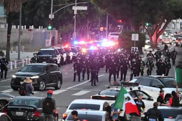 Trump šalje vojsku, Los Angeles uveo policijski sat: 'Zaustavljamo kaos i pljačku'