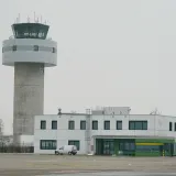 Ova zračna luka je raj za uhljebe: Do kraja ljeta imat će samo 35 letova, ali kad vidite broj zaposlenih...