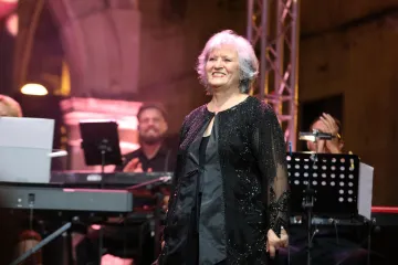 Razgovarali smo s Meri Cetinić o životu bez glamura, karijeri i velikoj boli: 'Vrijeme donekle pomaže'